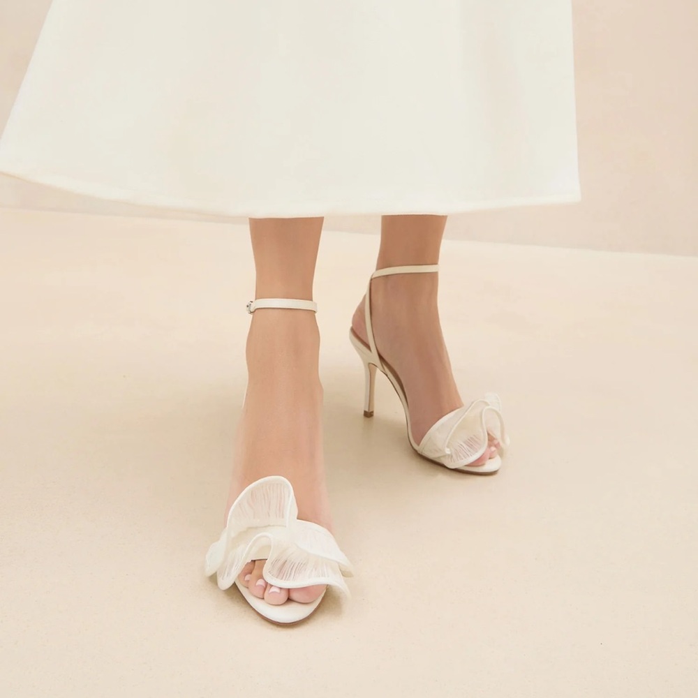 Loeffler Randall Pearl Estella Ruffle Heeled Sandal Sz 7